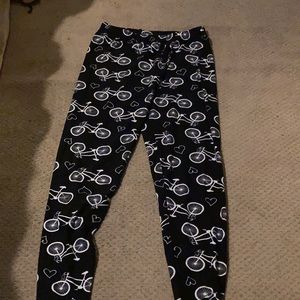 Buttery soft leggings with hearts and bicycles